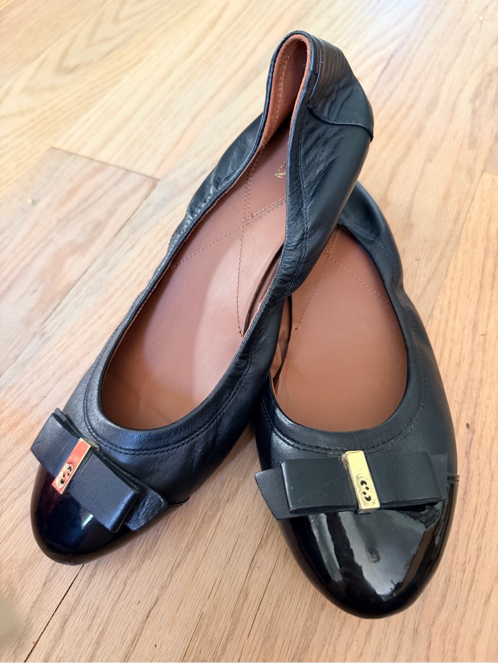 Cole Haan Elsie Bow Ballet Flats - Black Leather - Pristine Condition